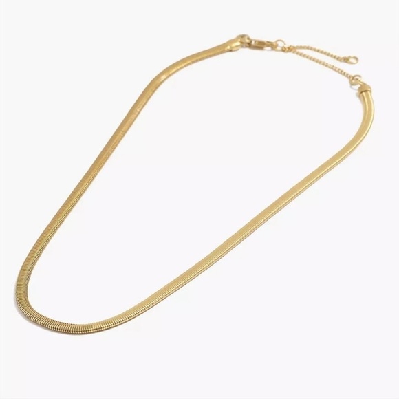 Madewell Herringbone Chain Necklace - Picture 5 of 9